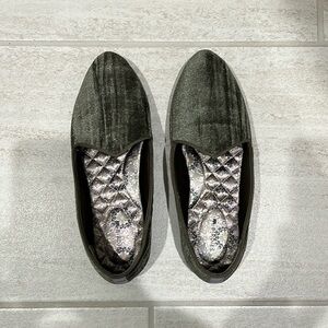 Birdies The Heron, size 7, green velvet